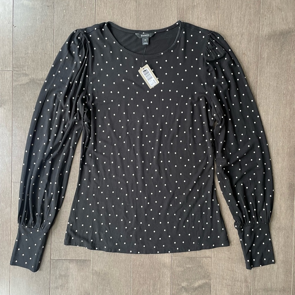 RW&CO fitted puffy sleeve t shirt, polka dot black, size S
